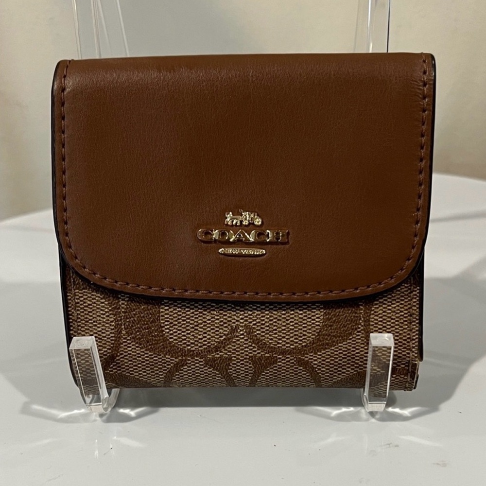 Coach Brown and Tan Signature Compact Coated Canvas and Leather Wallet EUC